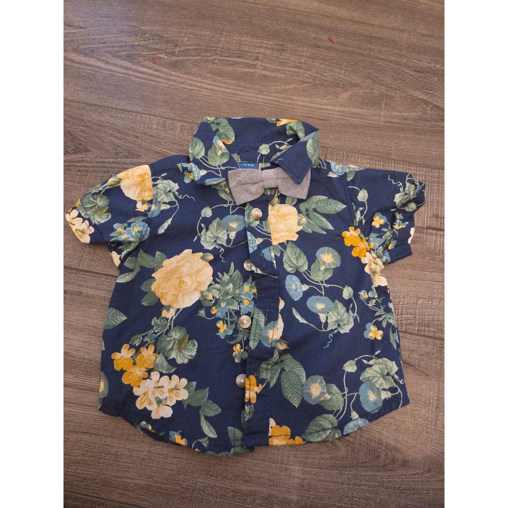 Old navy baby boy top 0-3 mos